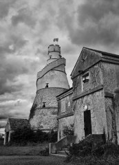 The Wonderful Barn 1