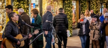 Busker and her fans
